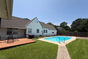 701 Market St E, Honey Grove, TX 75446 - Photo 28