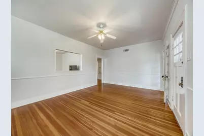 701 Market Street E, Honey Grove, TX 75446 - Photo 10