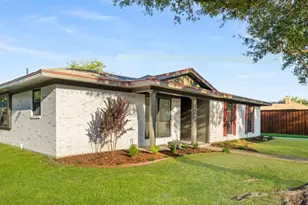 1713 Sam Houston Dr, Garland, TX 75042 - Photo 2