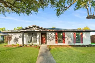 1713 Sam Houston Dr, Garland, TX 75042 - Photo 4