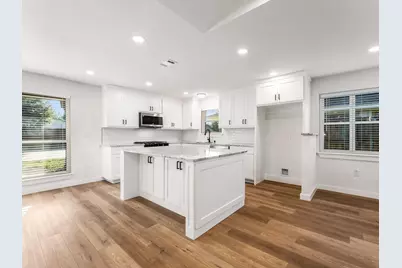 1713 Sam Houston Drive, Garland, TX 75042 - Photo 14