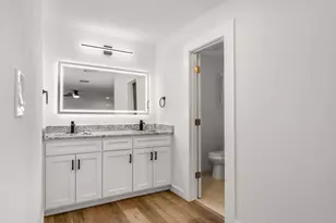 1713 Sam Houston Dr, Garland, TX 75042 - Photo 22