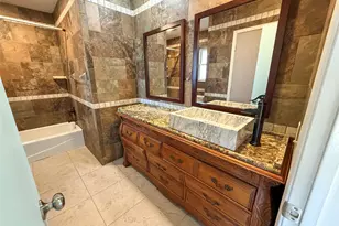 737 Kensington Ln, Mansfield, TX 76063 - Photo 10