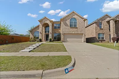 7722 Labrador Drive, Arlington, TX 76002 - Photo 2