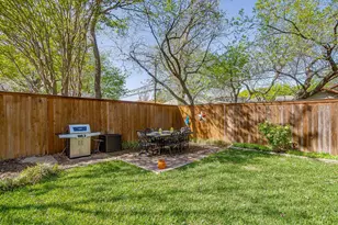 2212 5th Ave, Fort Worth, TX 76110 - Photo 38