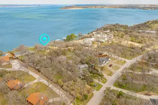 8245 Eagle Mountain Cir, Fort Worth, TX 76135 - Photo 32