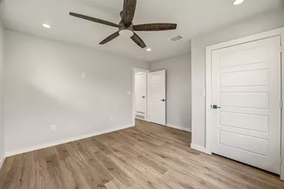 8245 Eagle Mountain Circle, Fort Worth, TX 76135 - Photo 24