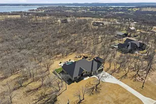 208 Shady Oaks Dr, Runaway Bay, TX 76426 - Photo 38