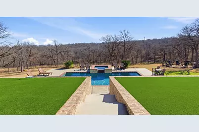 208 Shady Oaks Drive, Runaway Bay, TX 76426 - Photo 30