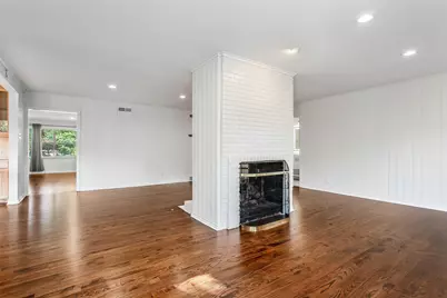 6737 Lakefair Circle, Dallas, TX 75214 - Photo 10