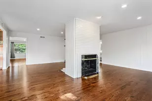 6737 Lakefair Cir, Dallas, TX 75214 - Photo 10