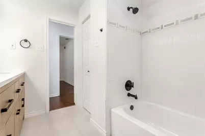 6737 Lakefair Circle, Dallas, TX 75214 - Photo 26