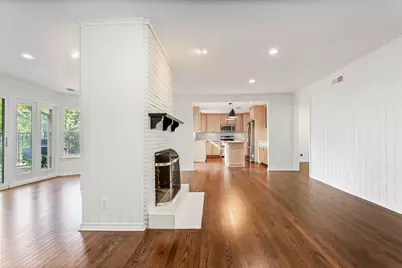 6737 Lakefair Circle, Dallas, TX 75214 - Photo 12