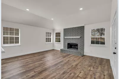 7905 Ember Oaks Drive, North Richland Hills, TX 76182 - Photo 8