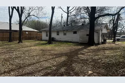 1325 E Sherman Street, Paris, TX 75460 - Photo 2