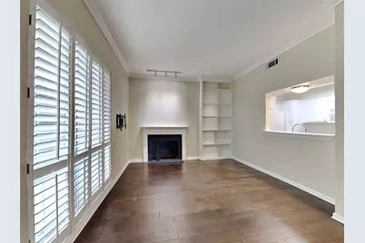 2907 Shelby Avenue, Dallas, TX 75219 - Photo 2