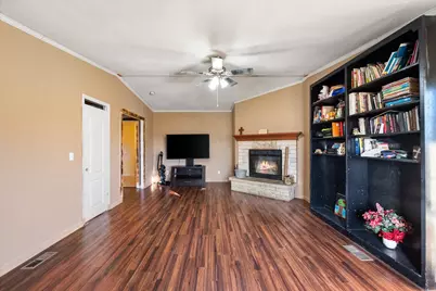 335 County Road 2100, Corsicana, TX 75110 - Photo 28