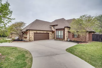 809 Longridge Drive, Denton, TX 76205 - Photo 2