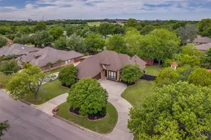 809 Longridge Dr, Denton, TX 76205 - Photo 32