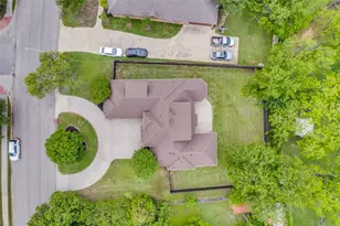 809 Longridge Dr, Denton, TX 76205 - Photo 34