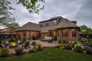 809 Longridge Dr, Denton, TX 76205 - Photo 2
