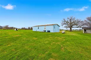 340 Cr 418, Satin, TX 76685 - Photo 20