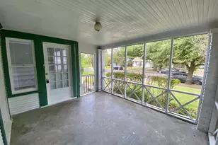 1410 Kings Hwy, Dallas, TX 75208 - Photo 4