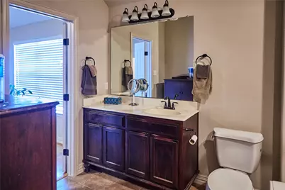 1004 Vintage Avenue, Gainesville, TX 76240 - Photo 22