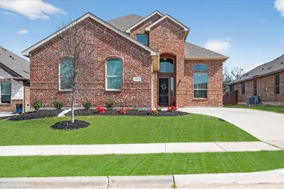 7815 Kettle Creek Drive, Arlington, TX 76001 - Photo 2