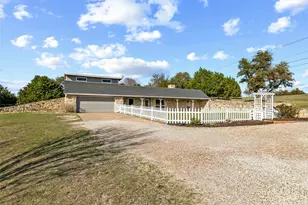 413 Meadowview Rd, Weatherford, TX 76087 - Photo 6