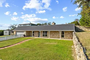 413 Meadowview Rd, Weatherford, TX 76087 - Photo 1
