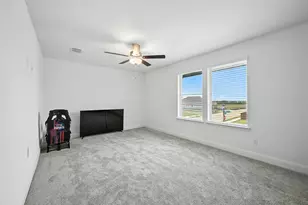 447 Holly Rd, Little Elm, TX 75068 - Photo 14