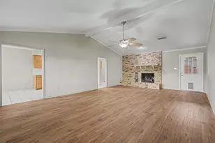 1903 Big Sky Dr, Lewisville, TX 75077 - Photo 6