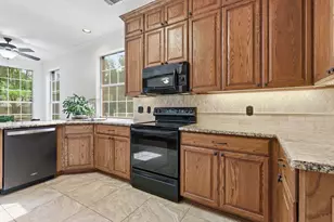 2403 Pinehurst Ct, Highland Village, TX 75077 - Photo 2