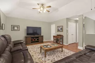 2403 Pinehurst Ct, Highland Village, TX 75077 - Photo 20