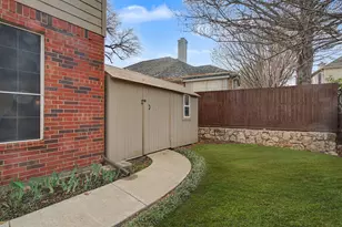 2403 Pinehurst Ct, Highland Village, TX 75077 - Photo 26