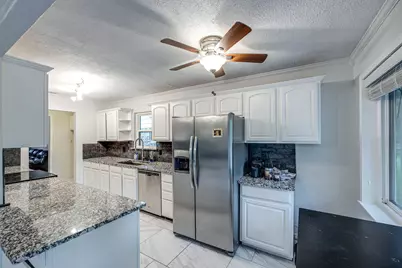 14520 Shoredale Lane, Farmers Branch, TX 75234 - Photo 8