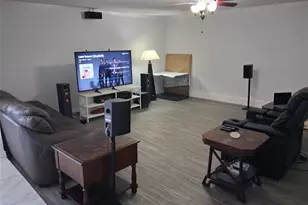 14520 Shoredale Ln, Farmers Branch, TX 75234 - Photo 6