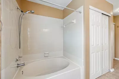 414 Chancellorsville Drive, Mesquite, TX 75149 - Photo 6