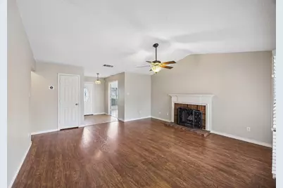 414 Chancellorsville Drive, Mesquite, TX 75149 - Photo 8