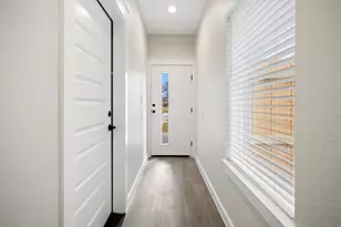 2526 Peabody, Dallas, TX 75215 - Photo 4