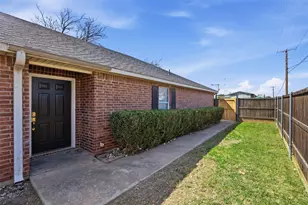 2801 Wayside Ave, Fort Worth, TX 76110 - Photo 8