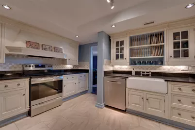 3621 Turtle Creek Boulevard #7E, Dallas, TX 75219 - Photo 12