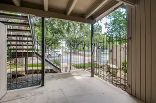 5234 Fleetwood Oaks Ave, Dallas, TX 75235 - Photo 16