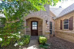 396 Ranchview Ct, Bowie, TX 76230 - Photo 2
