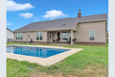 1013 Northern Oaks Court, Springtown, TX 76082 - Photo 24