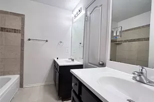 769 Windridge Ln, Burleson, TX 76028 - Photo 10