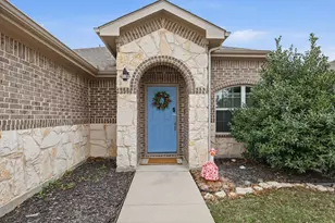 14653 Basketweaver Ln, Fort Worth, TX 76052 - Photo 2