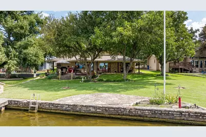 1308 Comanche Cove Court, Granbury, TX 76048 - Photo 36