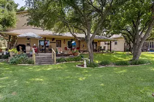 1308 Comanche Cove Ct, Granbury, TX 76048 - Photo 32